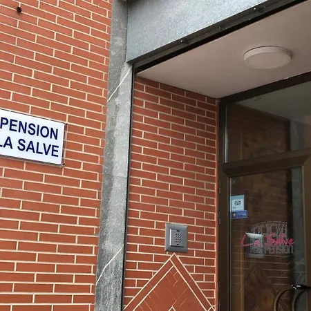 La Salve Gæstehus 2*
