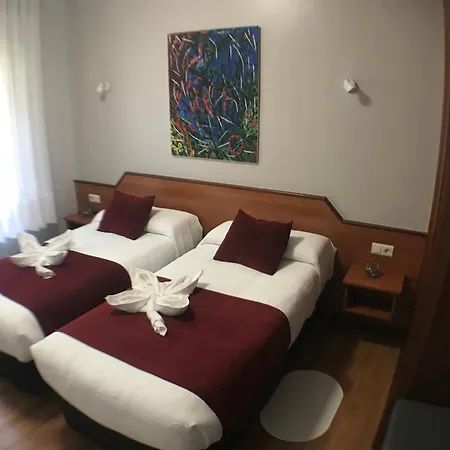 בית הארחה La Salve 2*