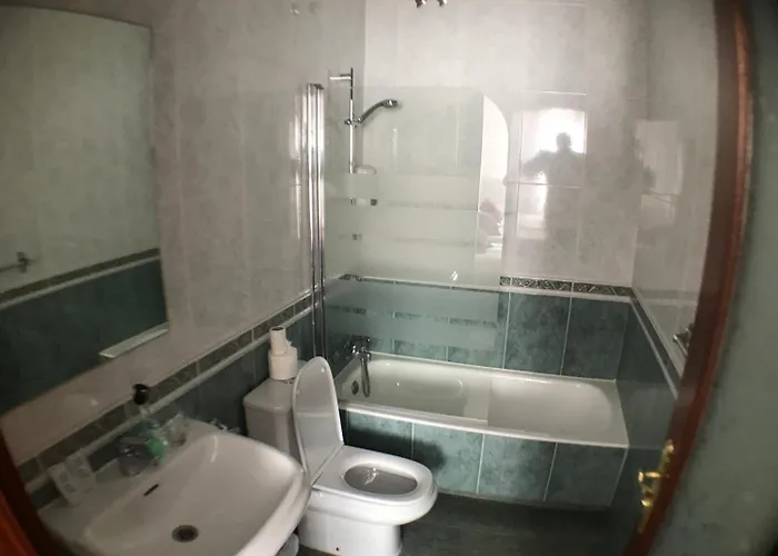 La Salve Πανσιόν 2*