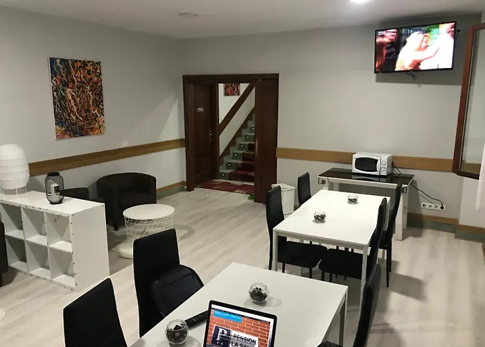 La Salve Πανσιόν 2*