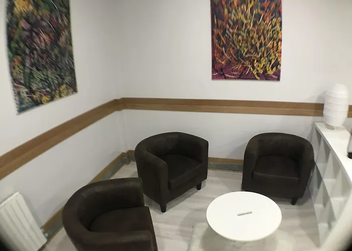 Konukevi La Salve 2*